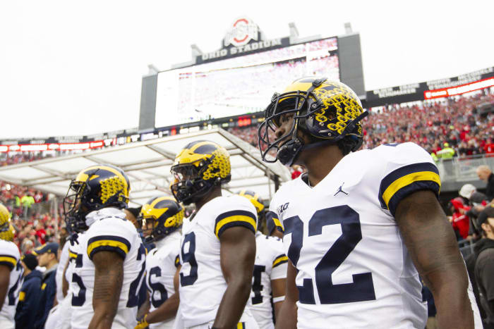 Peach Bowl: Florida (9-3) vs. Michigan (10-2), Noon, Dec. 29, ESPN