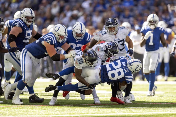 Colts O-line submits another unsatisfactory showing