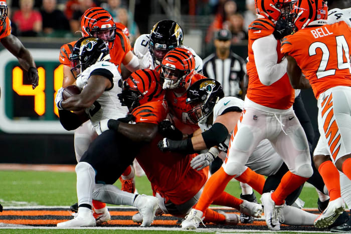 NFL Week 4 grades from across the league NFL Week 4 grades from across the league Bengals' D-tackle investments paying off