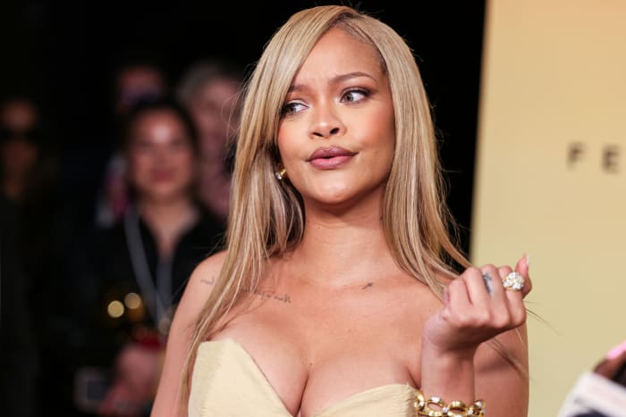 "Take A Bow," Rihanna