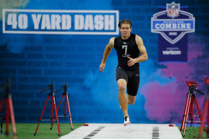 Los Angeles Chargers: Justin Herbert, QB, Oregon