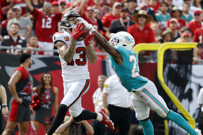 Dolphins' corners come up woefully short