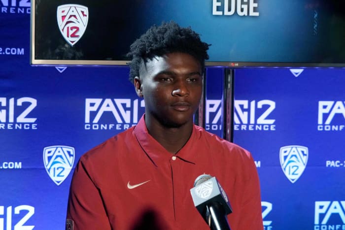 Tampa Bay Buccaneers: Cameron Ward, QB, Washington State