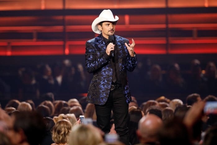 Brad Paisley - 12 wins