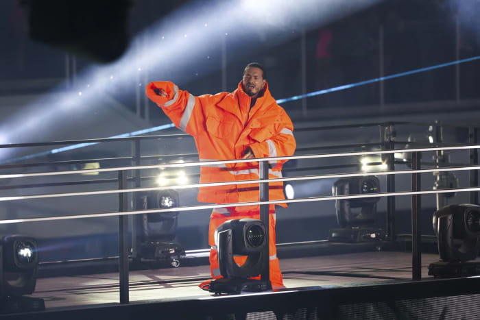 "Sigo Extrañándote"