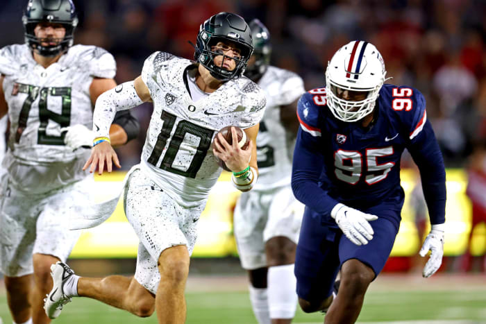 Bo Nix, Quarterback, Oregon