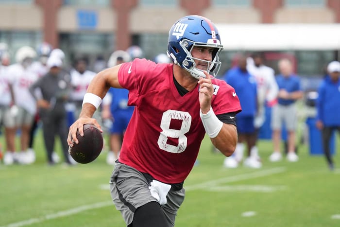 Is Daniel Jones the answer?