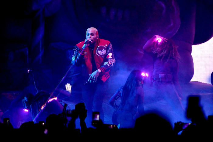 "No Guidance" - Chris Brown feat. Drake