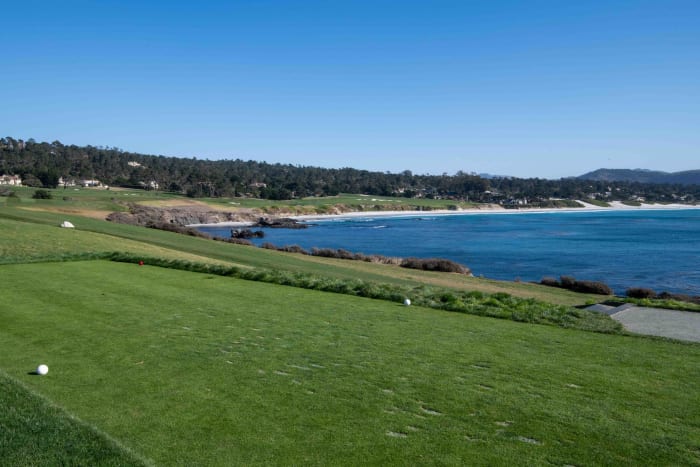 (1) No. 8, 428 yards, par 4