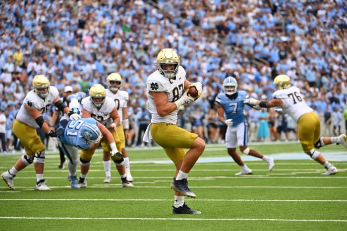 New England Patriots: Michael Mayer, TE, Notre Dame