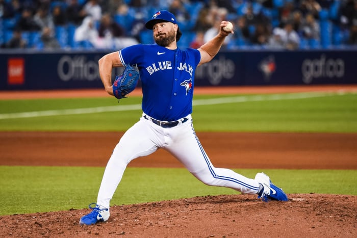 Robbie Ray signed with the Mariners