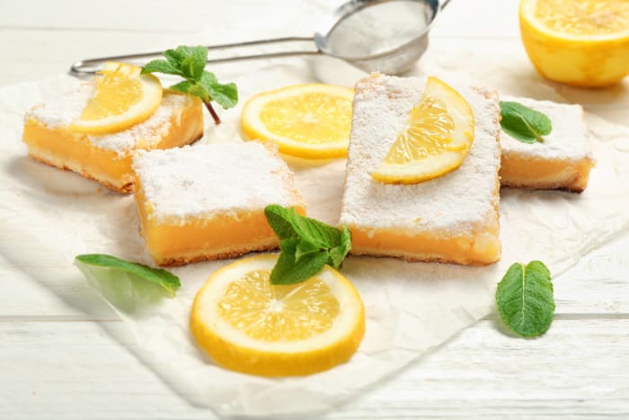 Lemon bars