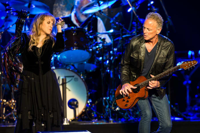 Lindsey Buckingham and Stevie Nicks