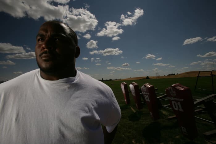 2002-04: Walter Jones