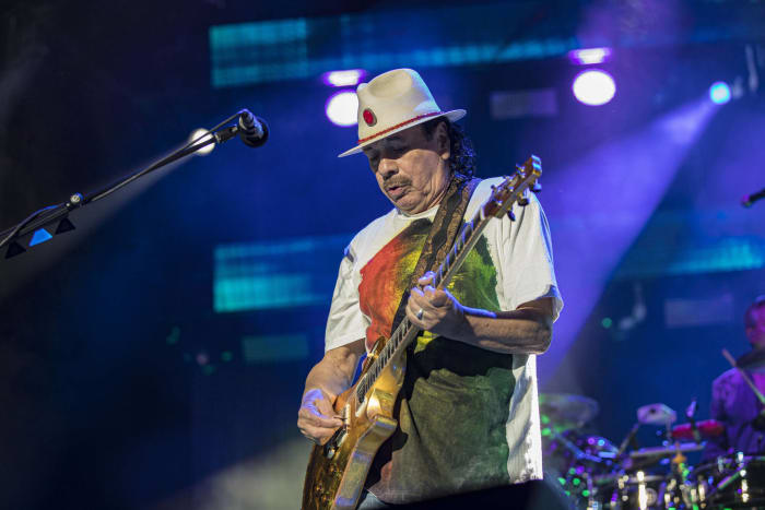 Carlos Santana