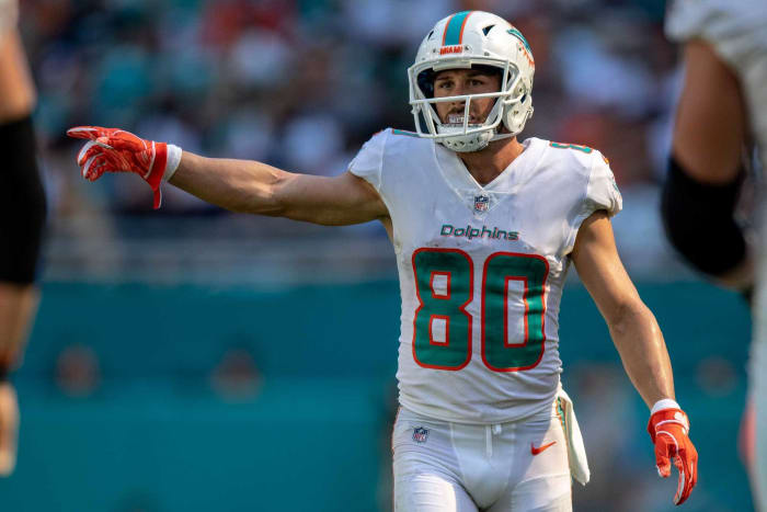 Danny Amendola traded to Jets