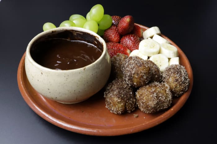Chocolate fondue