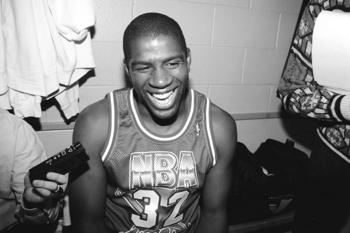 Magic Johnson comes back in 1992