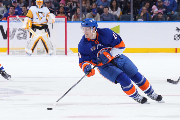 2017-18: Mathew Barzal