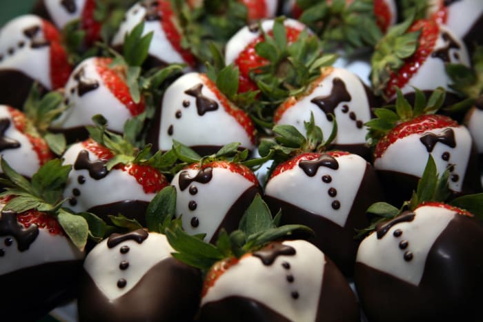 Chocolate-dipped strawberries