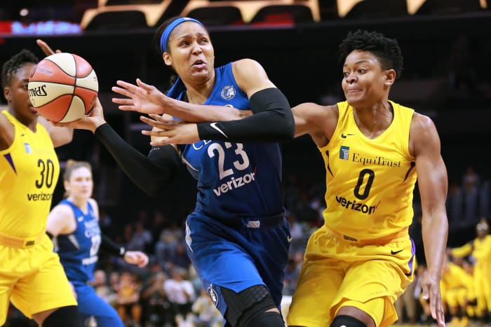 Maya Moore vs. Alana Beard