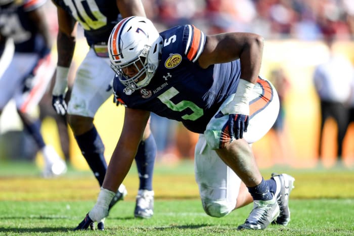 NO. 7 | PANTHERS: Auburn DT Derrick Brown