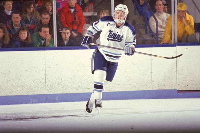 Paul Kariya, Forward, Maine (1993-94)