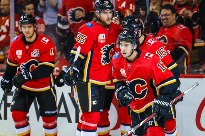 Will Johnny Gaudreau get back on track for Flames?