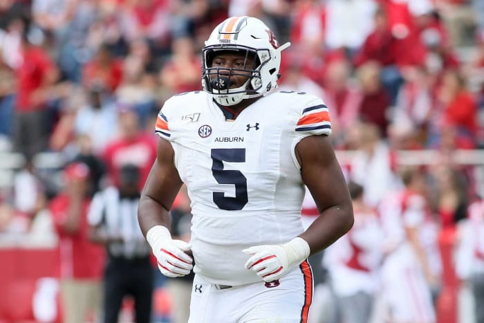 Atlanta Falcons: Derrick Brown, DE, Auburn