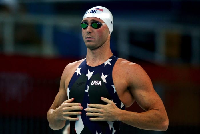 Jason Lezak keeps Michael Phelps' golden dreams alive