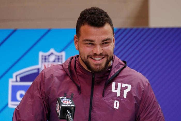 Minnesota Vikings: Connor Williams, OT/OG, Texas