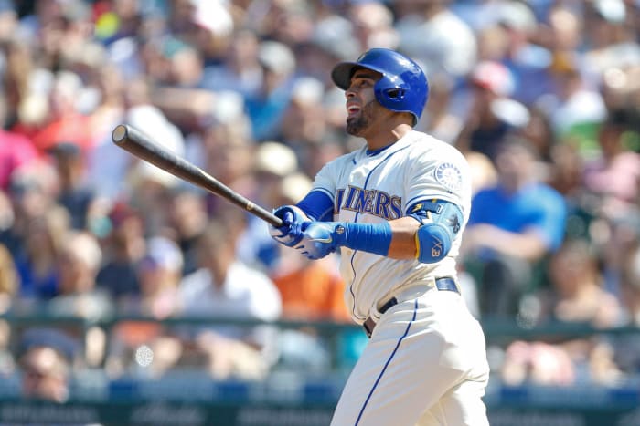 Twins sign Nelson Cruz