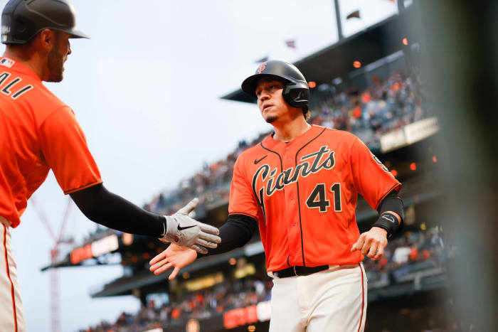 My desktop wallpaper calendar for June 2016 (Buster Posey) : r/SFGiants