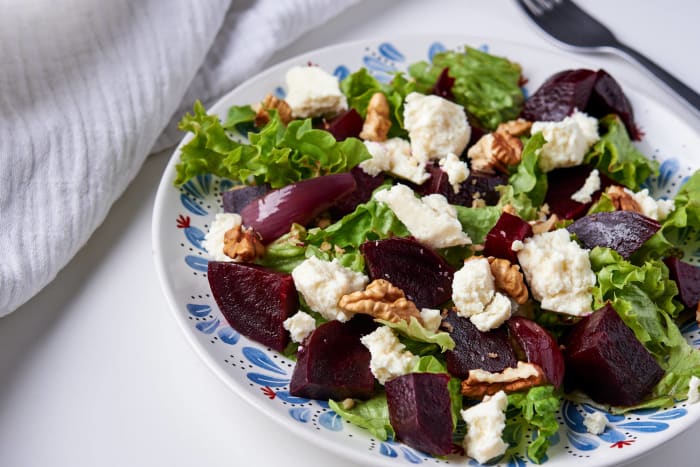 Beet salad with goat cheese