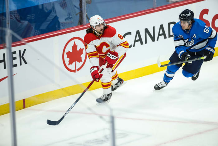 Chris Tanev, Calgary Flames