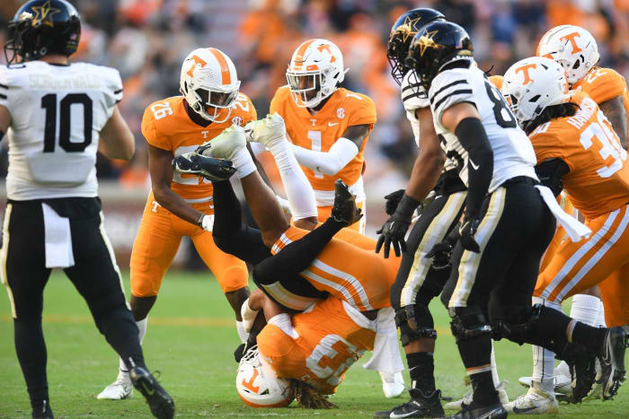 Music City Bowl: Tennessee (7-5) vs. Purdue (8-4), at Nashville, Dec. 30, 3 p.m., ESPN