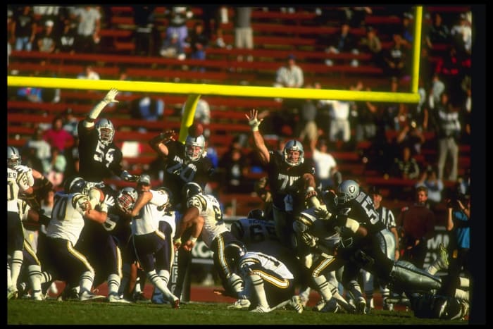 New York Giants vs. Los Angeles Raiders (1990)