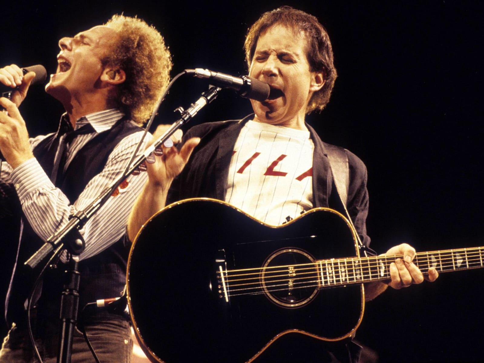 Song: Scarborough Fair / Canticle written by Paul Simon, Art Garfunkel