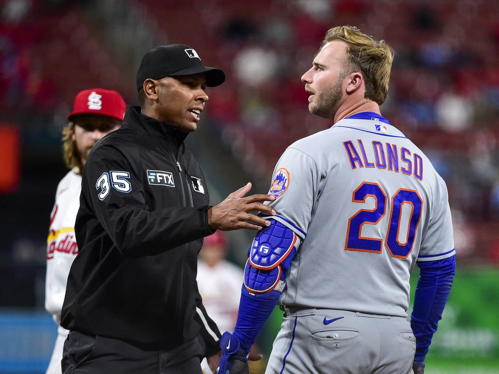 SNY on X: 💥 PETE ALONSO WALK-OFF HOME RUN 💥 METS WIN!!!!   / X