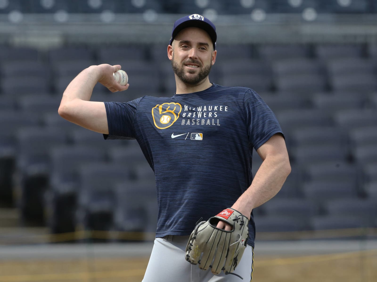 Brewers Tender or Non-Tender Decisions: Travis Shaw - Brew Crew Ball