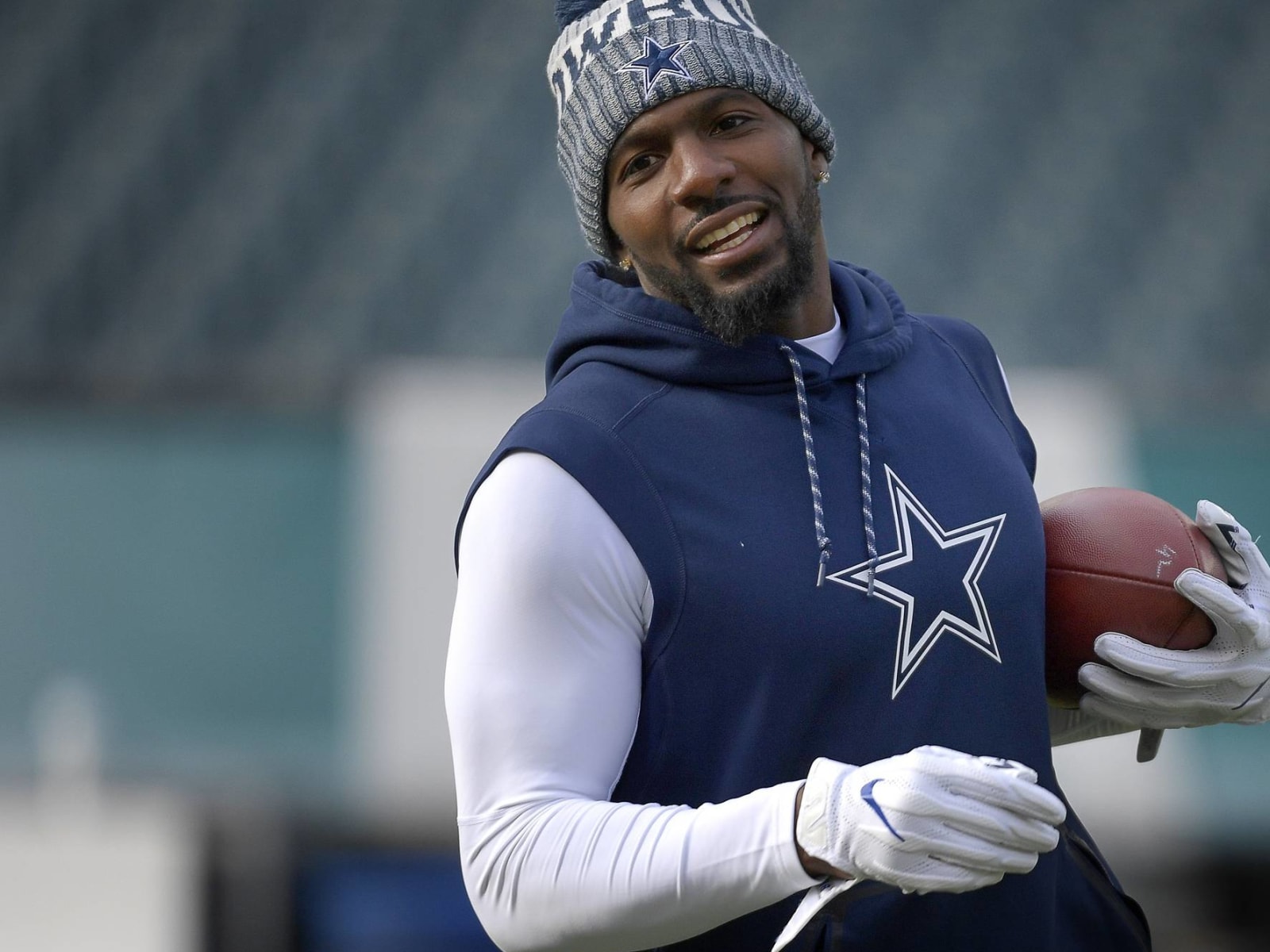 Dez Bryant Fantasy: Should you add him after he signs with the Ravens?