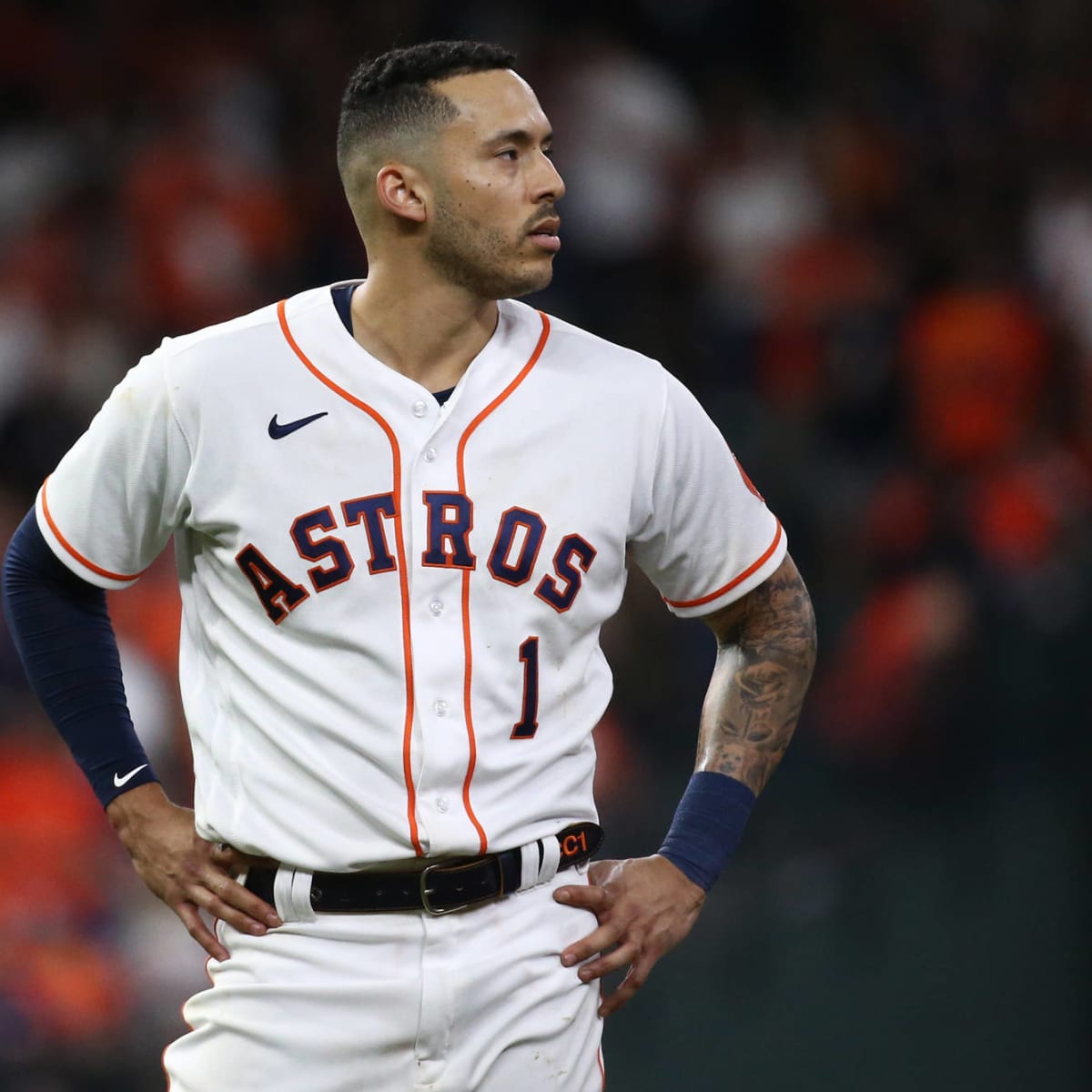 What a moment 👀😳 #baseball #astros #carloscorrea #frambervaldez