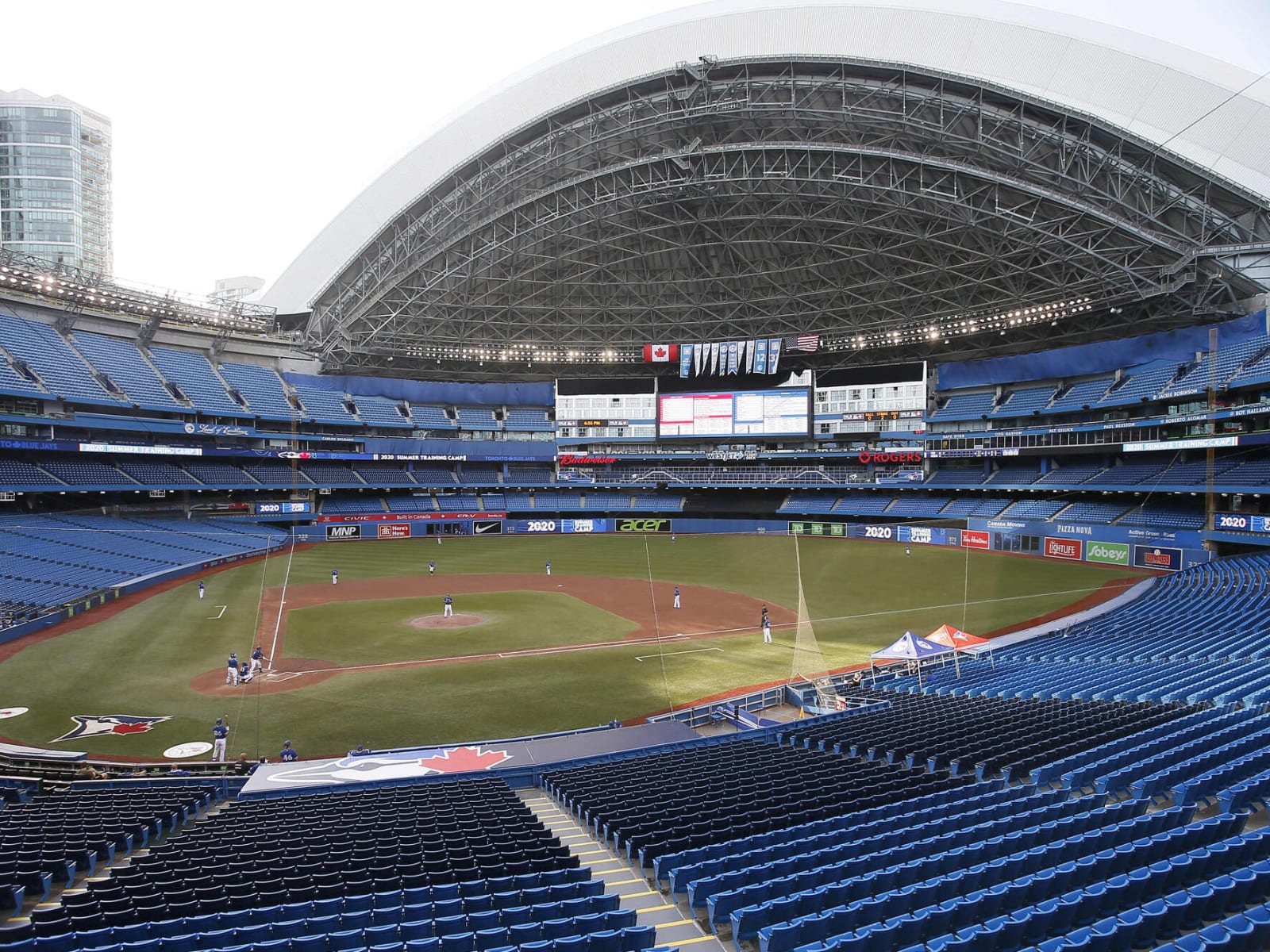 Blue Jays announce Rogers Centre's new outfield dimensions