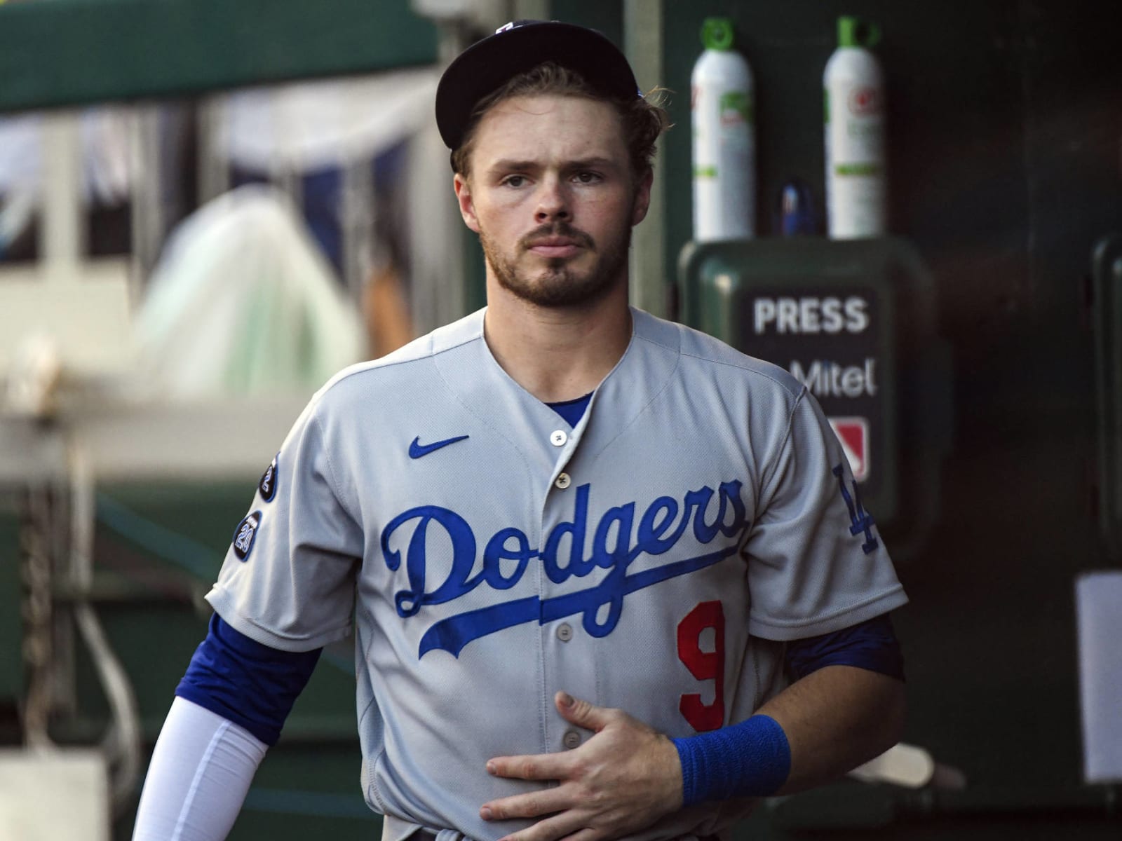 Dodgers' Gavin Lux on IL with hamstring strain