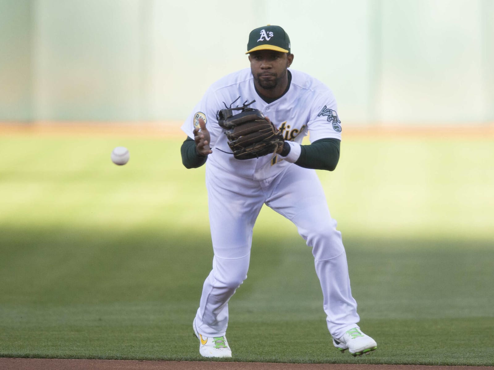 Veteran shortstop Elvis Andrus frustrated by playing time as Athletics seem  intent to avoid contractual option 