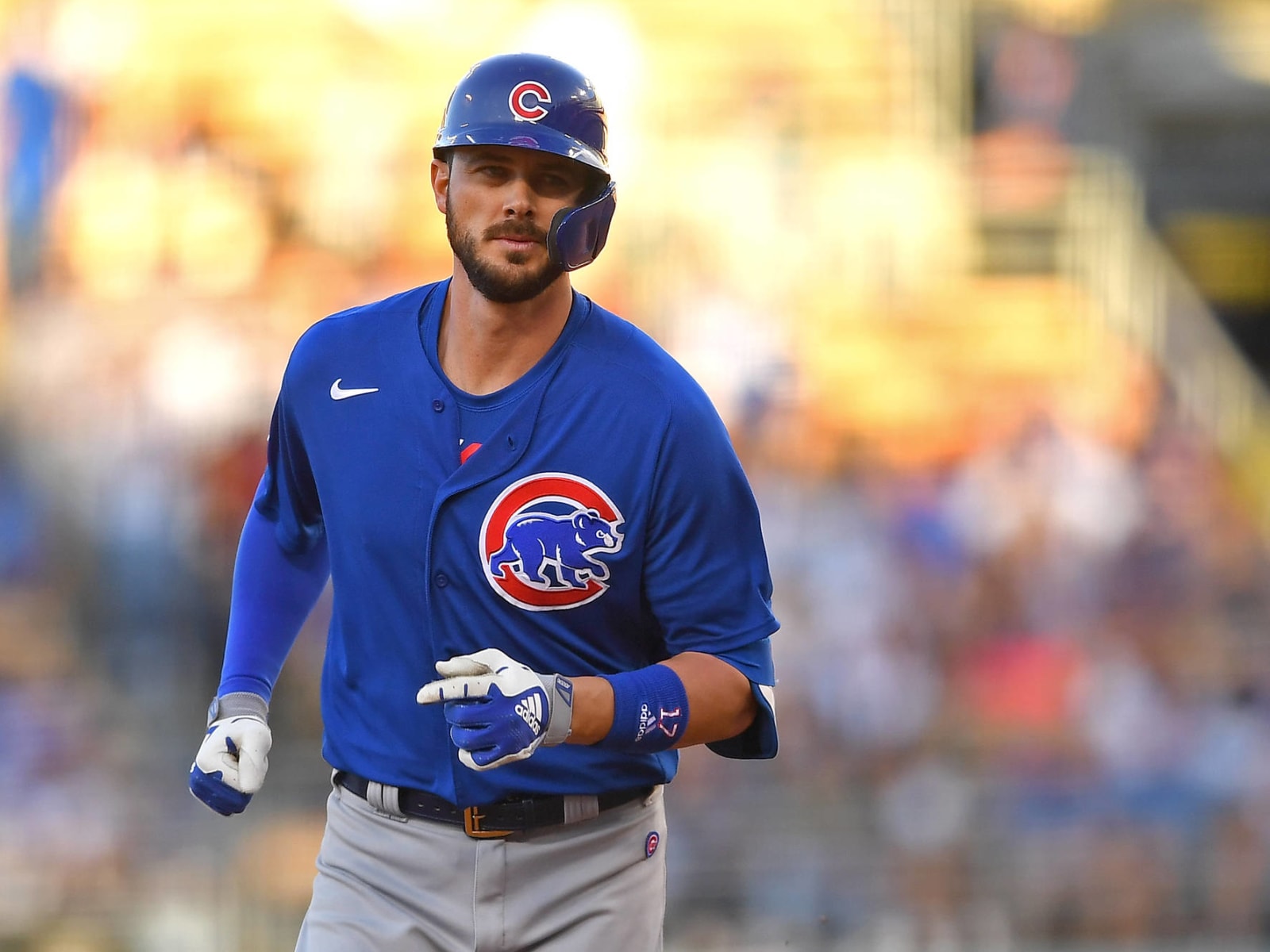 Kris Bryant sheds tears after learning of trade from Cubs