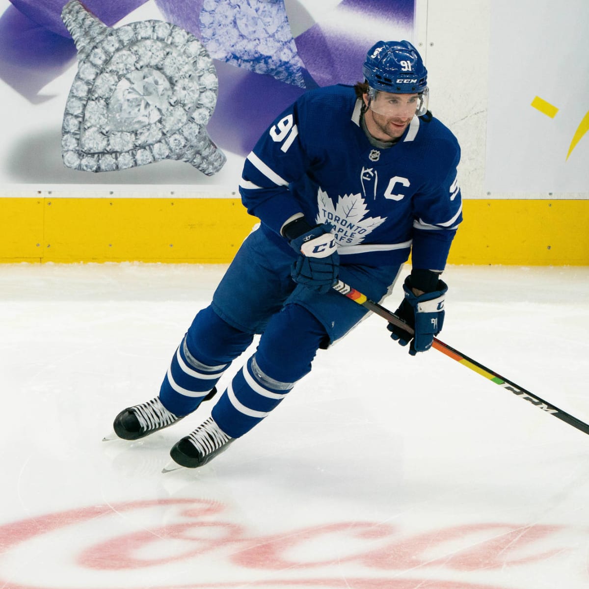 John Tavares: Capitão do Maple Leafs