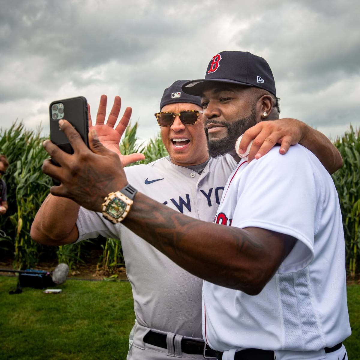 Former Yankees star Alex Rodriguez makes his Hall of Fame ballot