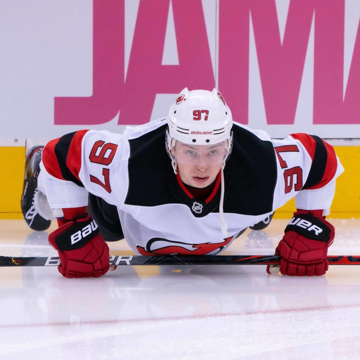 Panthers sign Nikita Gusev to one year 1M deal Yardbarker