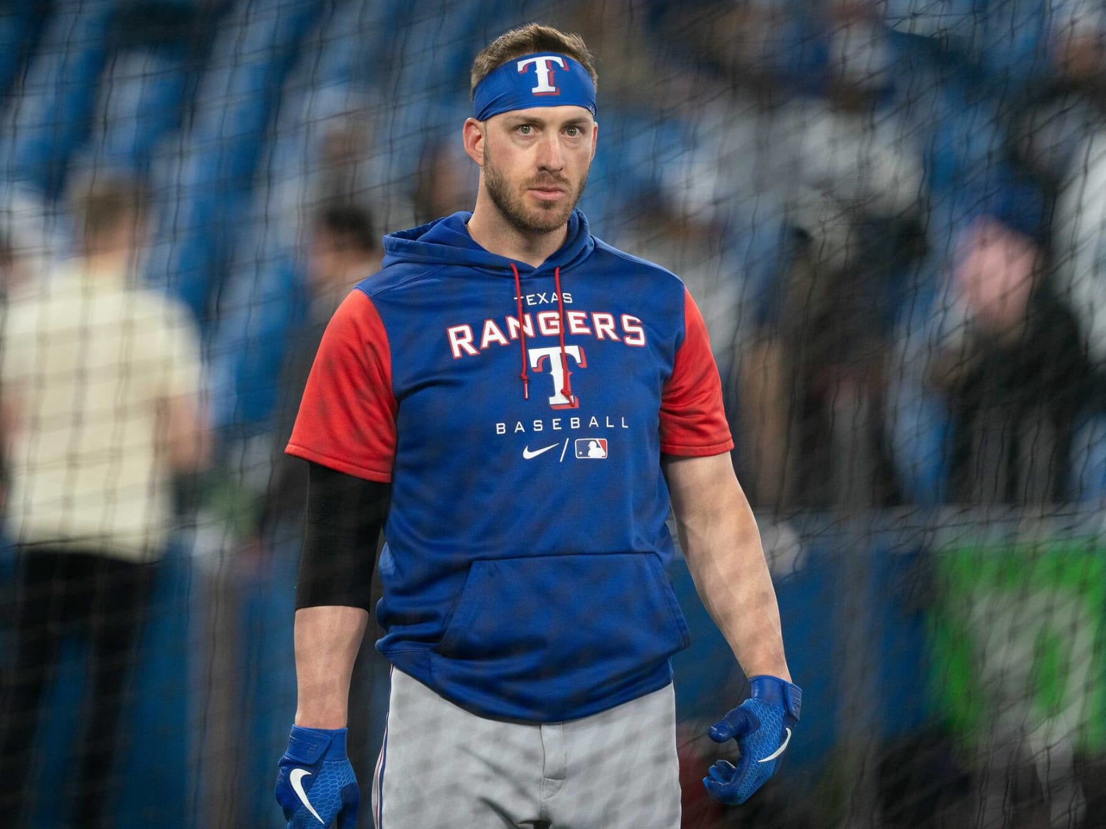 Eli White's breathtaking defense offers Rangers more outfield flexibility
